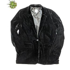 • gap •  black velvet blazer